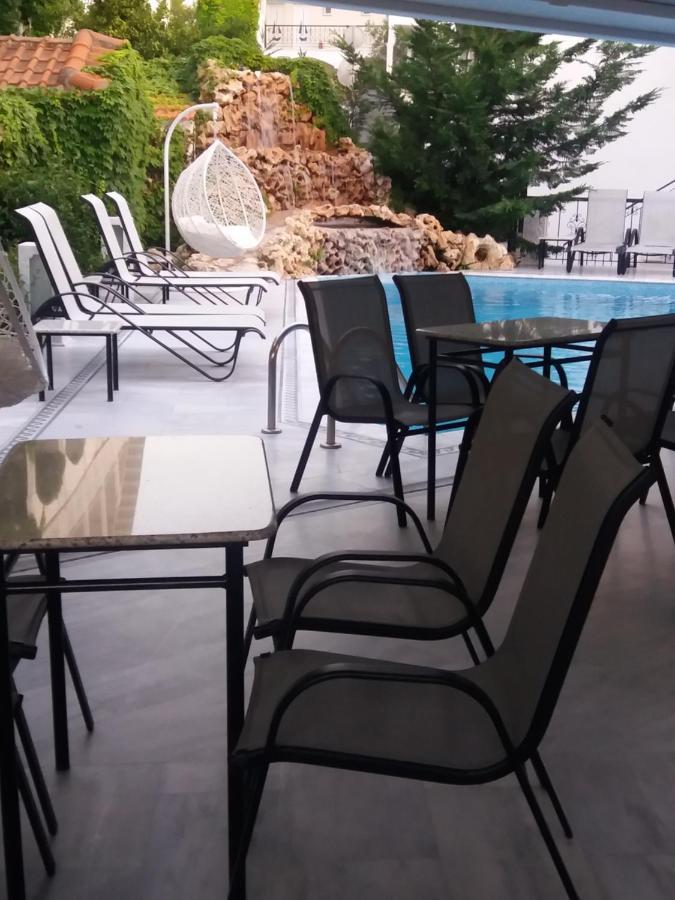 Pegasus Hotel Hanioti Bagian luar foto