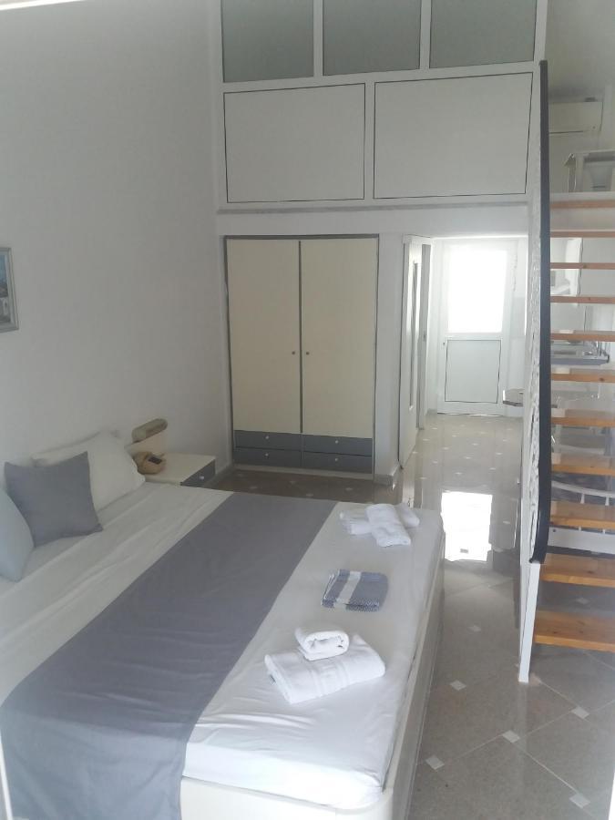 Pegasus Hotel Hanioti Bagian luar foto
