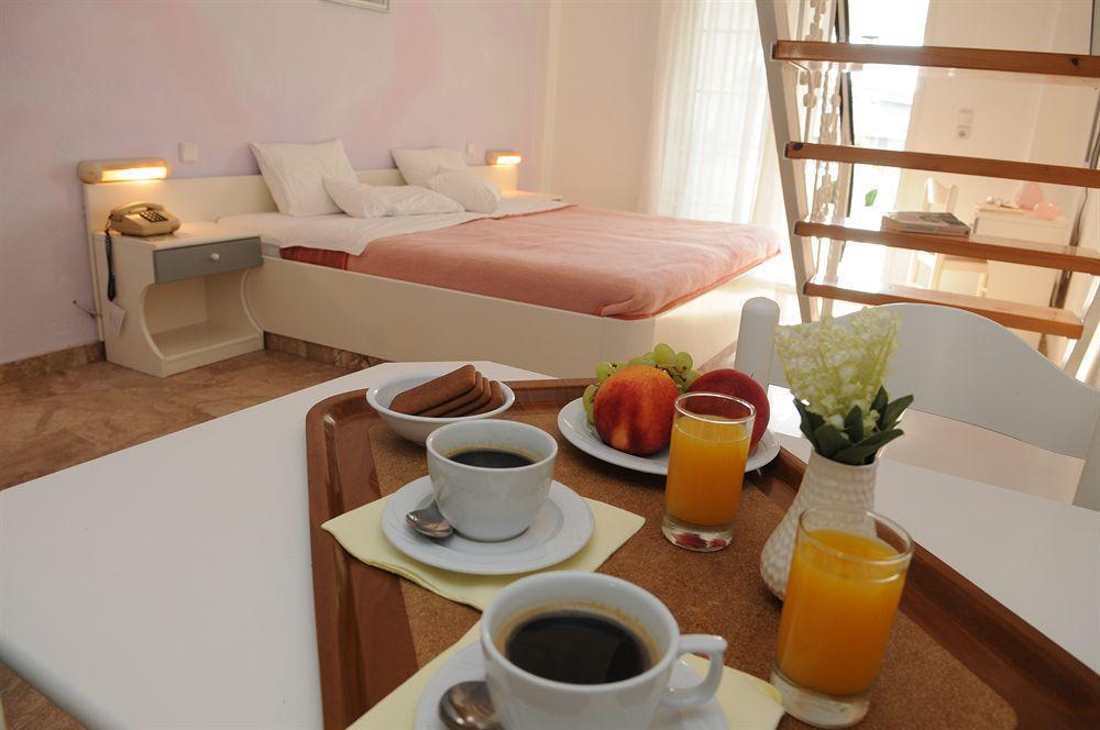 Pegasus Hotel Hanioti Bagian luar foto