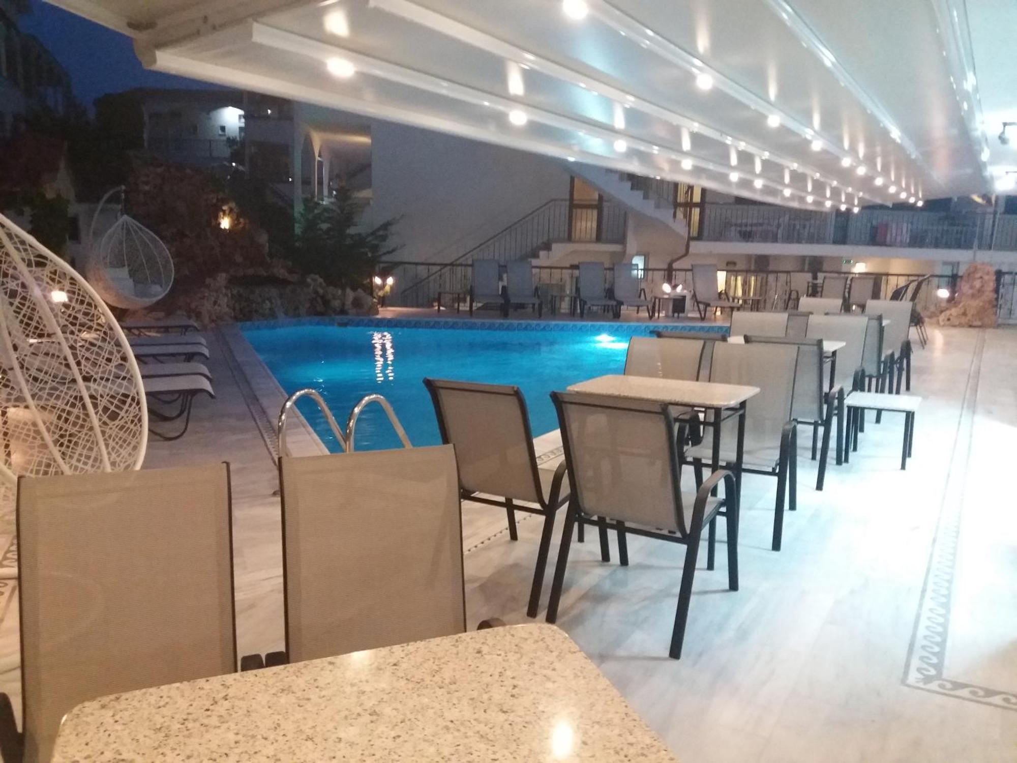 Pegasus Hotel Hanioti Bagian luar foto